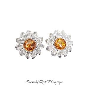 Source Unknown Silver Sunflower Earrings with Amber Centers